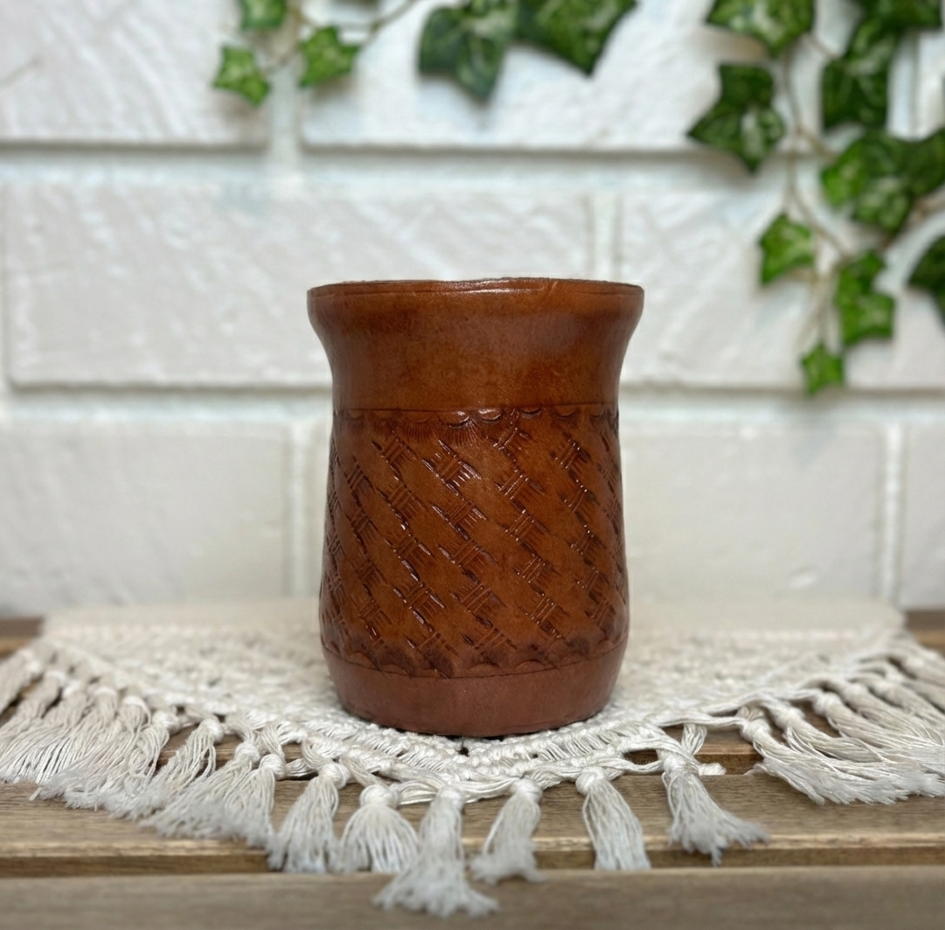 Leather-Wrapped Stainless Steel Yerba Mate Cup with Straw, Cleaning Brush, Brown 260 ml