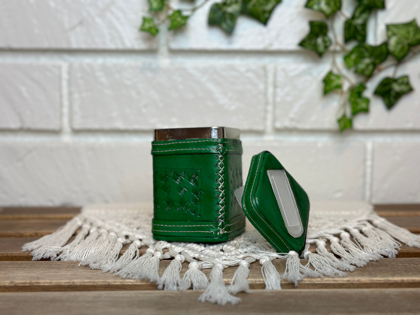 Small Yerba Mate Container | Yerbera | Azucarera | Black Leather | Green Leather