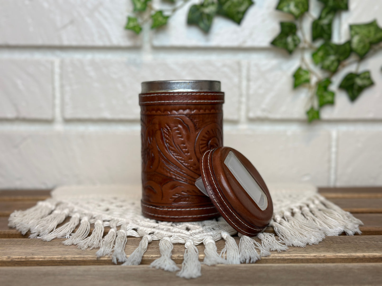 Tall Round Yerba Mate Container Leather | Yerbera | Azucarera